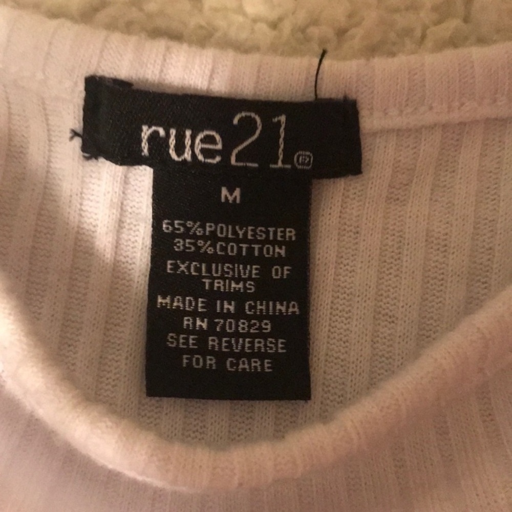 White Tank - Picture 2 of 2